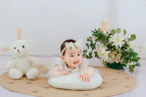 新疆孕妇几个月肚子大